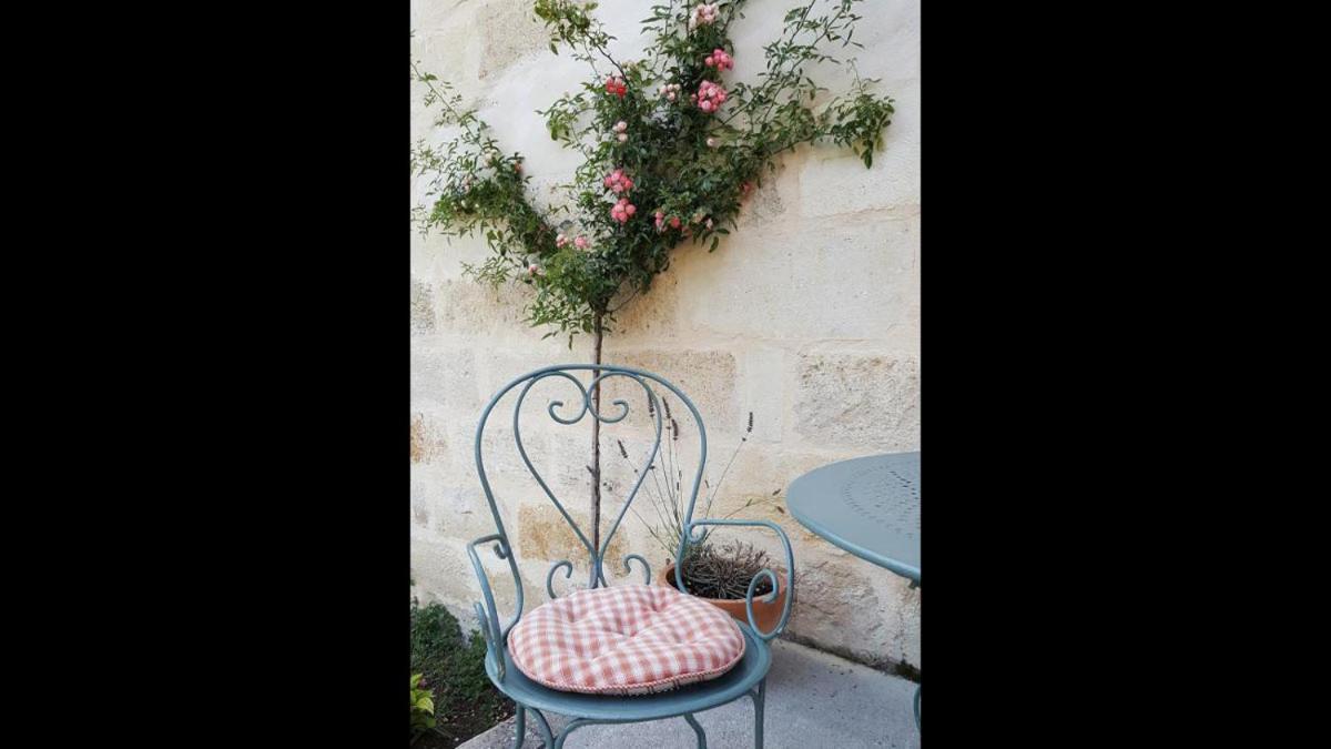 Chambre Saint Emilion - Le Clos D'Antan Les Artigues-de-Lussac Zewnętrze zdjęcie